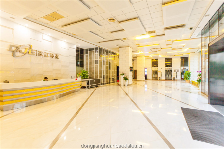 东江环保大厦绿化步道
