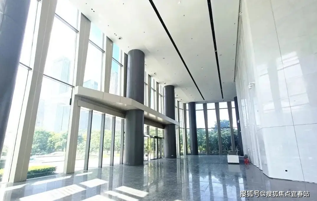 中国国有资本风投大厦园区园林景观