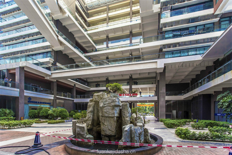 赋安科技大厦园区园林景观