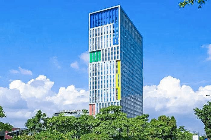 海运中心主楼外观