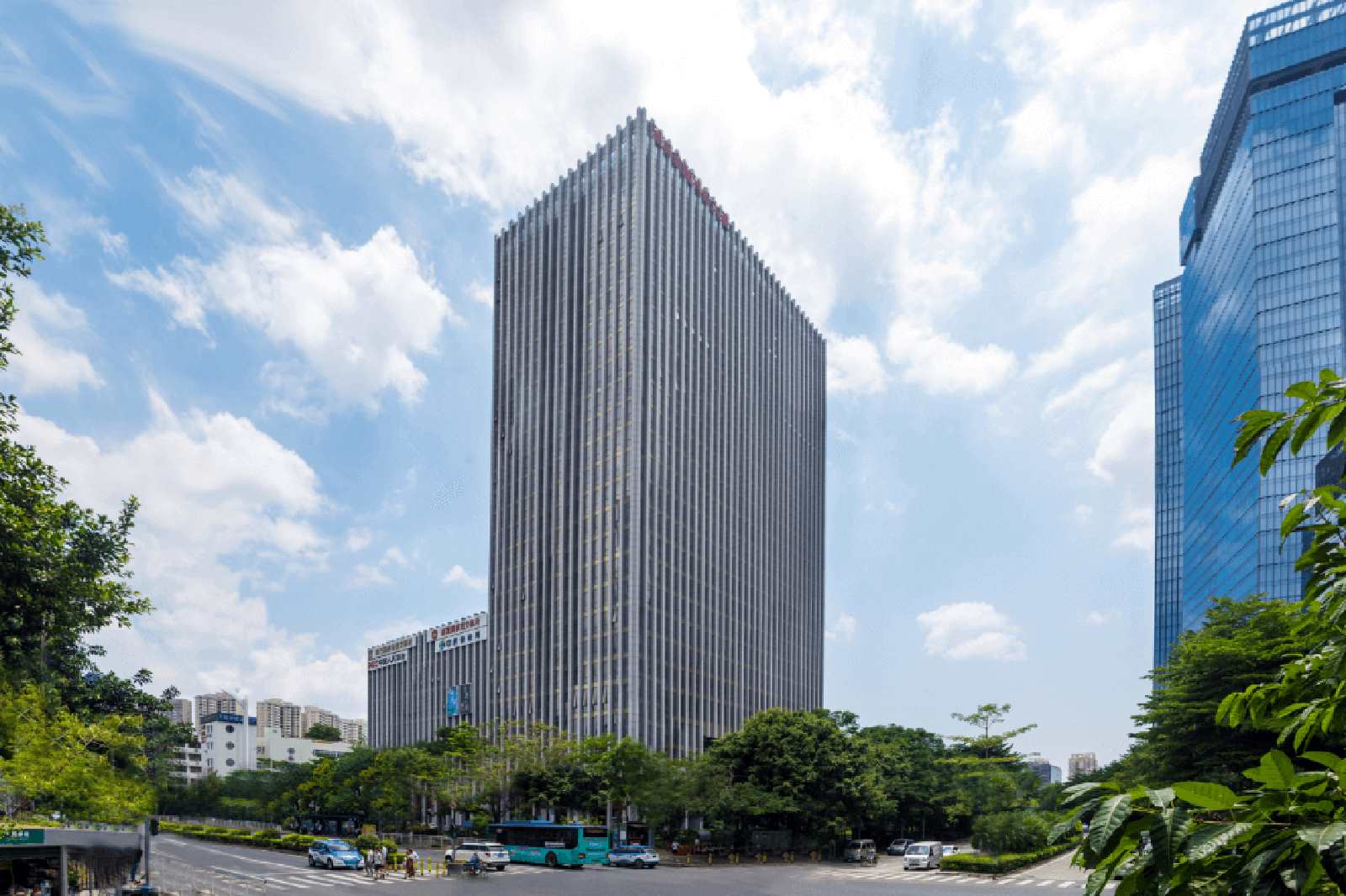 金融科技大厦主楼外观
