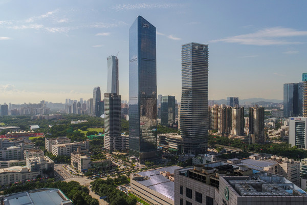 中国储能大厦绿化步道